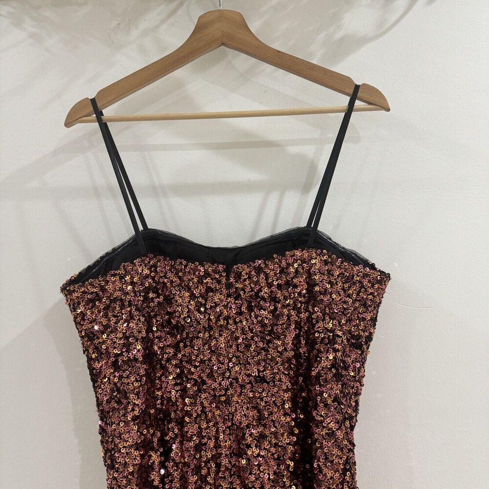 Aidan Mattox Fully Sequined Structured Shorts Rom… - image 5